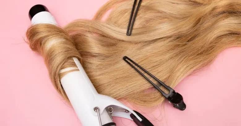Jaka lokówka do włosów - wybierz najlepszą dla swojego typu włosów