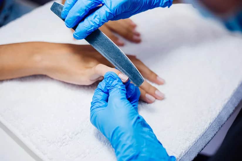 Manicure biologiczny na czym polega i dlaczego warto go wypróbować